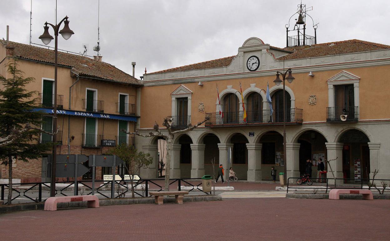 Fachada del Ayuntamiento de Santa María. 