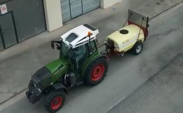 Los agricultores de Palencia ofrecen su maquinaria para pulverizar desinfectante en la lucha contra el coronavirus