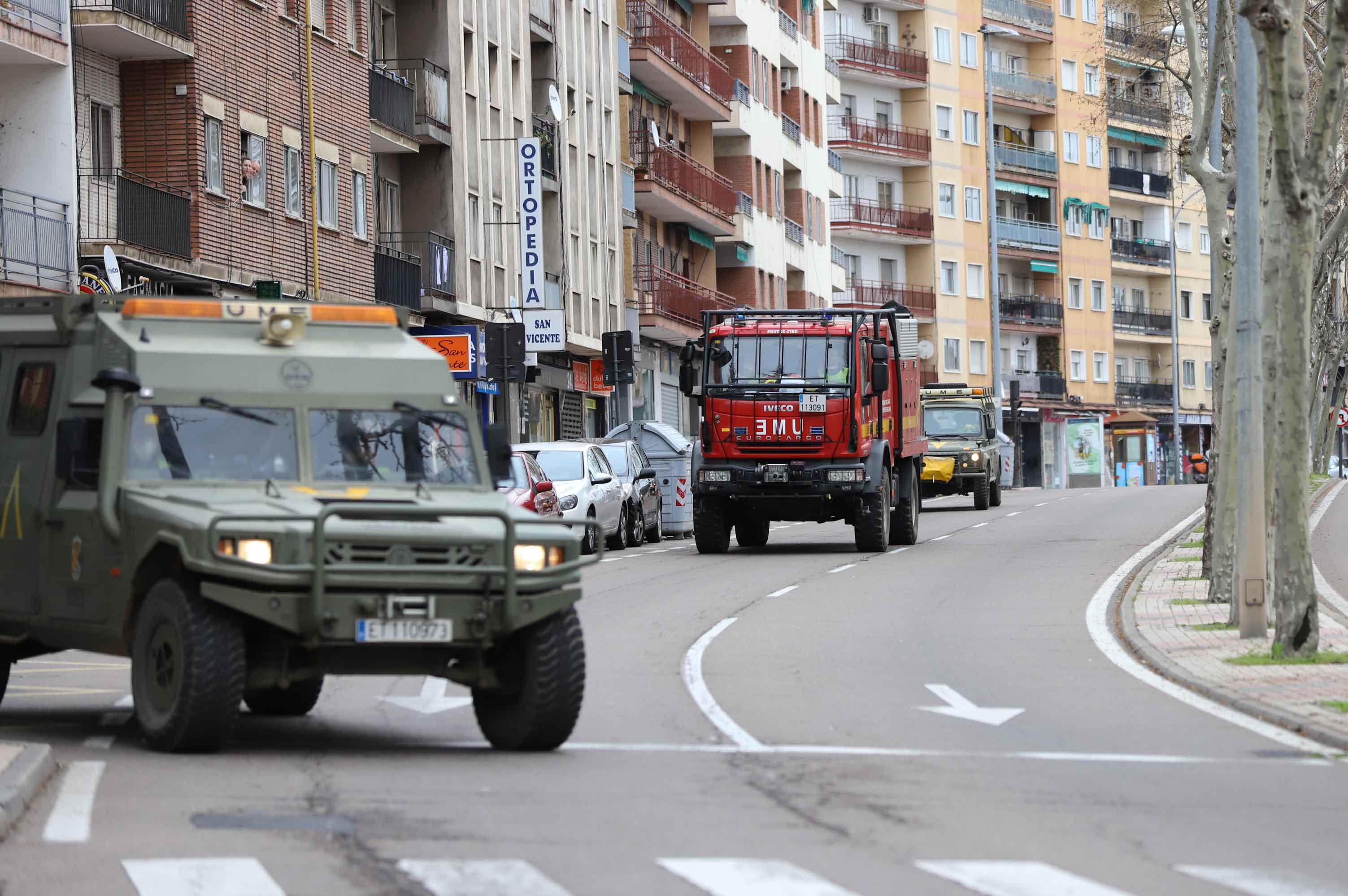 Intervención de la UME en el complejo hospitalario de Salamanca.