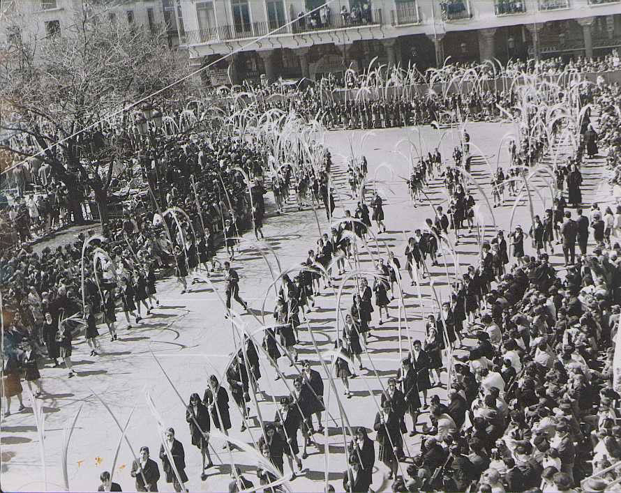 Procesión de la Borriquilla en Valladolid en la década de los setenta. 