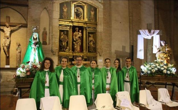 La Cofradía de la Cruz y del Amor de Alba de Tormes inaugura la Semana Santa con un pregón on line