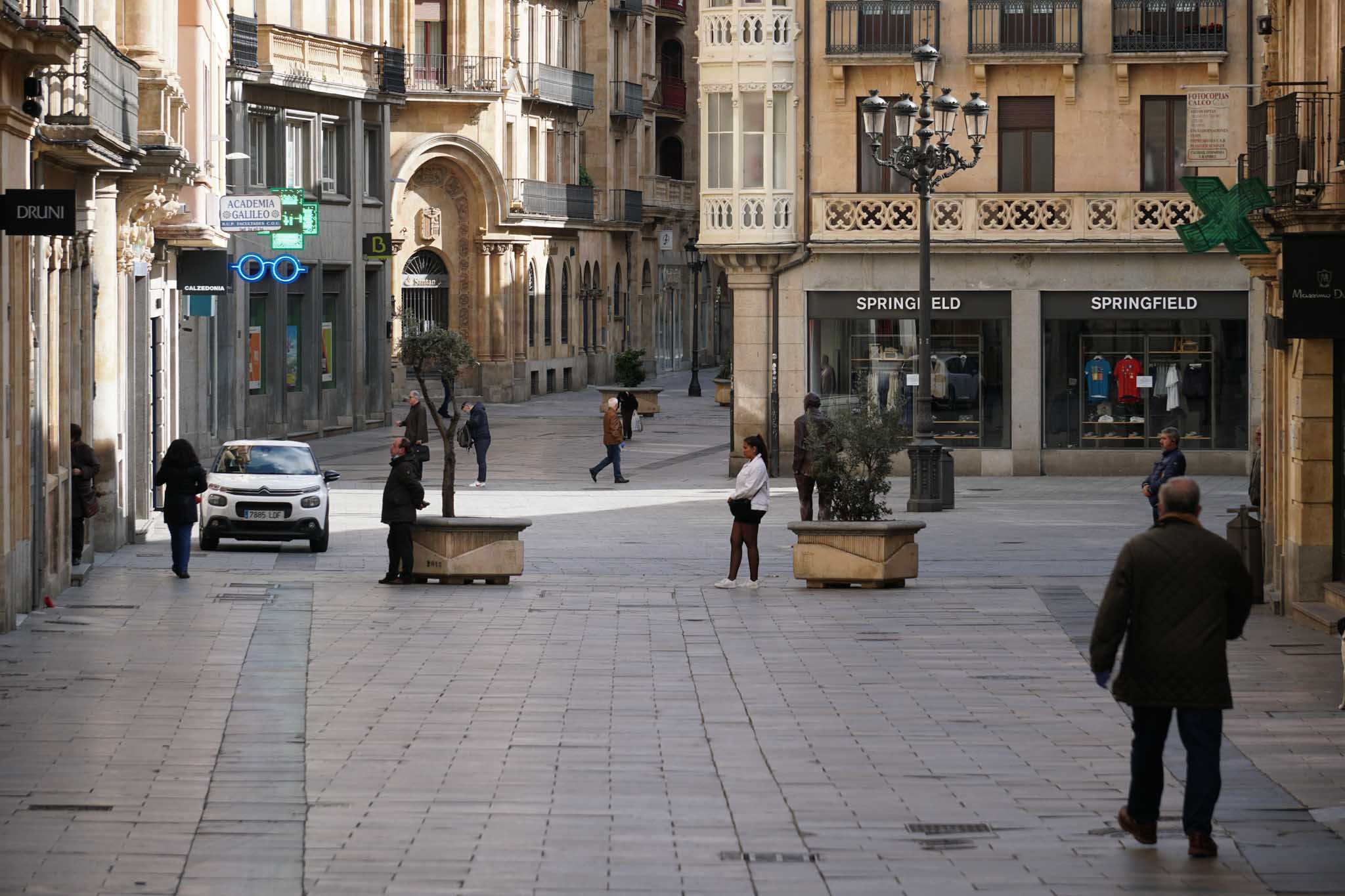 Fotos: El inicio de la actividad llena las calles de Salamanca