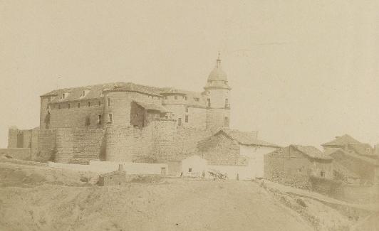 El castillo de Simancas, donde estuvo preso Acuña, en el siglo XIX. 