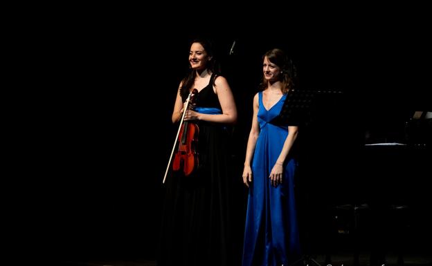 Sara Martínez y Lucia Brighenti forman el dúo Zaphyre. 