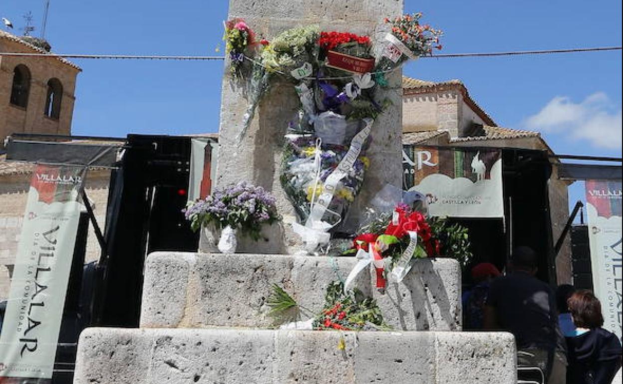 Detalle del monolito a los comuneros, en Villalar.