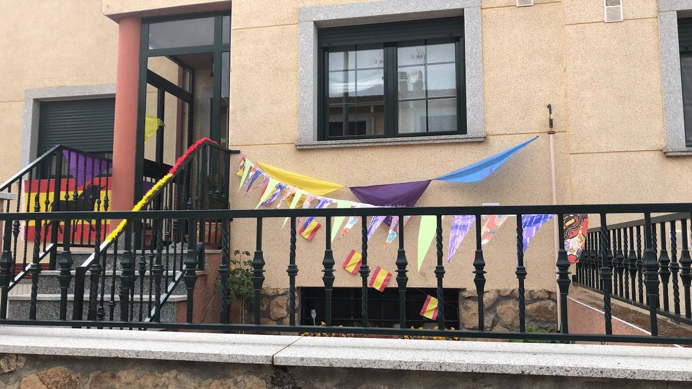 Fotos: Vecinos de Doñinos celebran las fiestas de San Marcos en sus casas