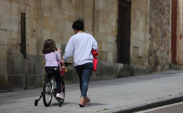 El estado de alarma motiva que el 90% de los vecinos de Salamanca no se muevan del barrio