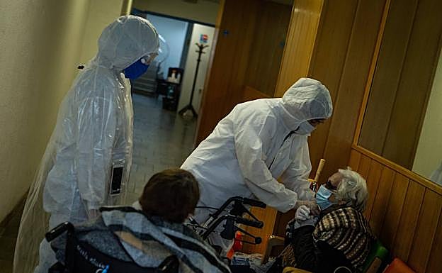 Las fiscalías de la comunidad mantienen abiertas siete investigaciones sobre residencias de ancianos