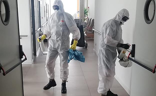 Seis nuevos fallecidos por la covid-19 en las residencias salmantinas, cinco de ellos con el positivo confirmado