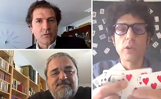 De Lucas, derecha, conversa con Conde y Aganzo.