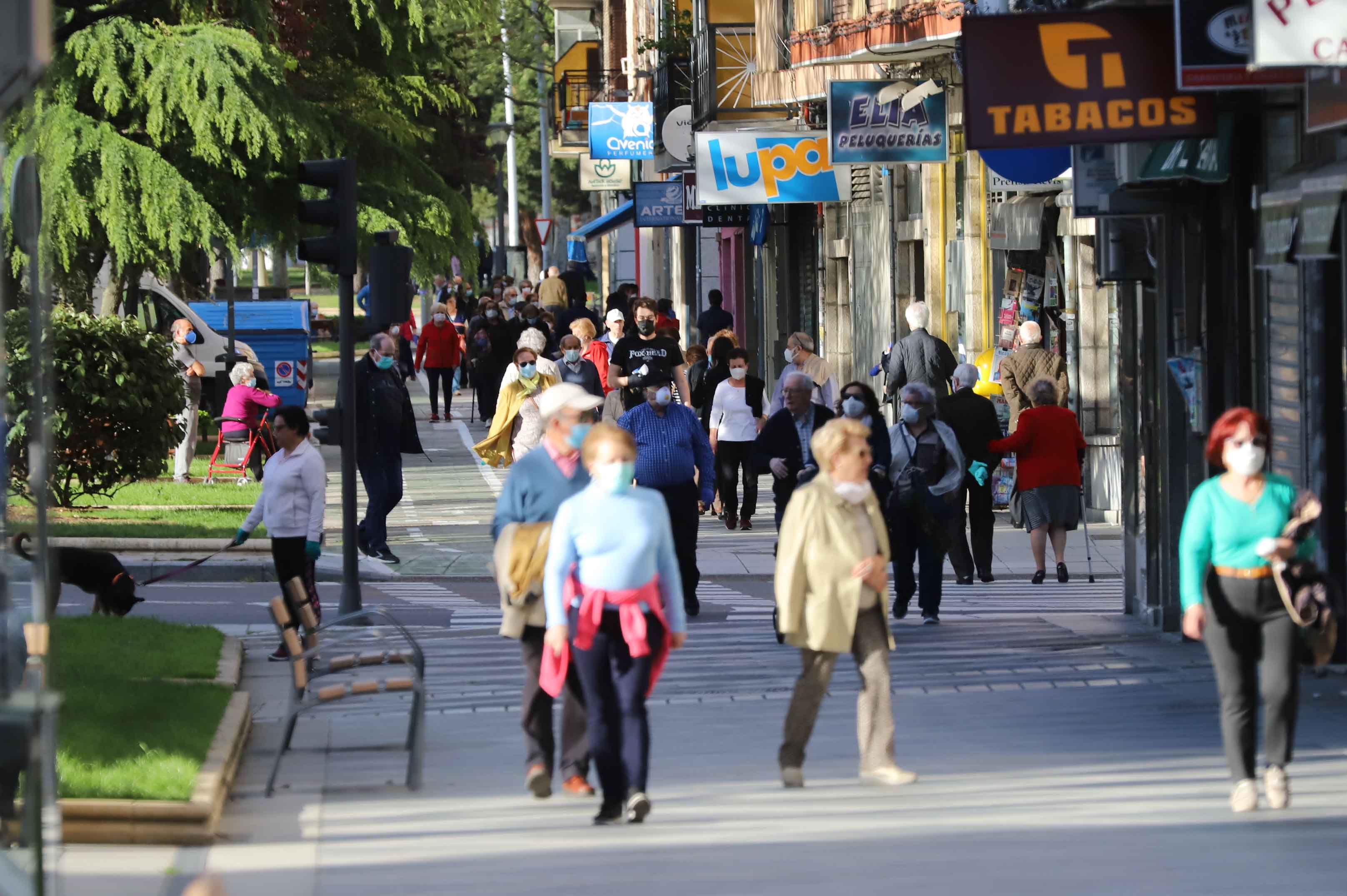 Fotos: Los salmantinos disfrutan de su primera tarde de paseo y deporte