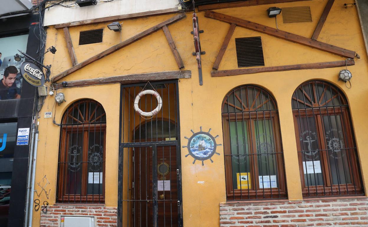 Coronavirus Palencia: La Policía de Palencia denuncia a cuatro hombres por celebrar un encuentro en un bar