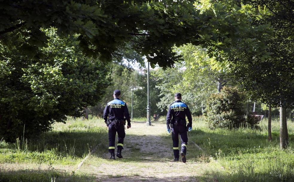 Patrullas policiales en Salamanca para detener al coronavirus