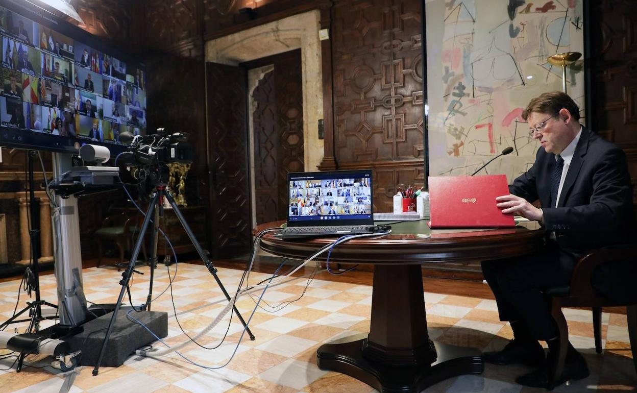 El president de la Generalitat, Ximo Puig, participa en la reunión del presidente del Gobierno, Pedro Sánchez, con los presidentes de las comunidades autónomas.