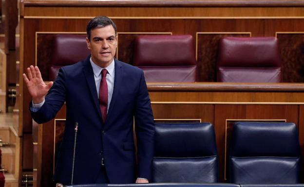 Sánchez pide a Casado que se una a la lucha contra el virus porque «salva vidas y empleos»