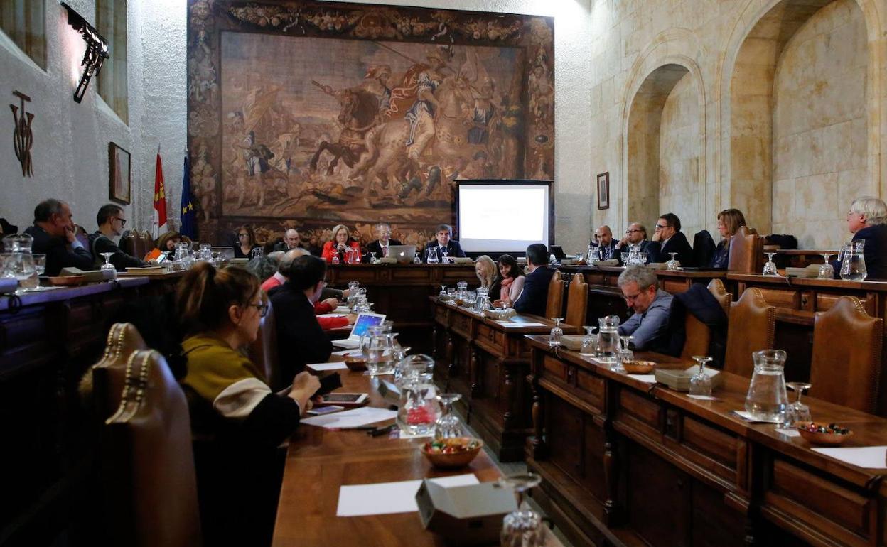 El Consejo de Gobierno, en una de sus reuniones mensuales. 