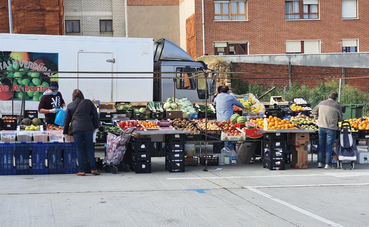 Mercadillo en Tordesillas. 