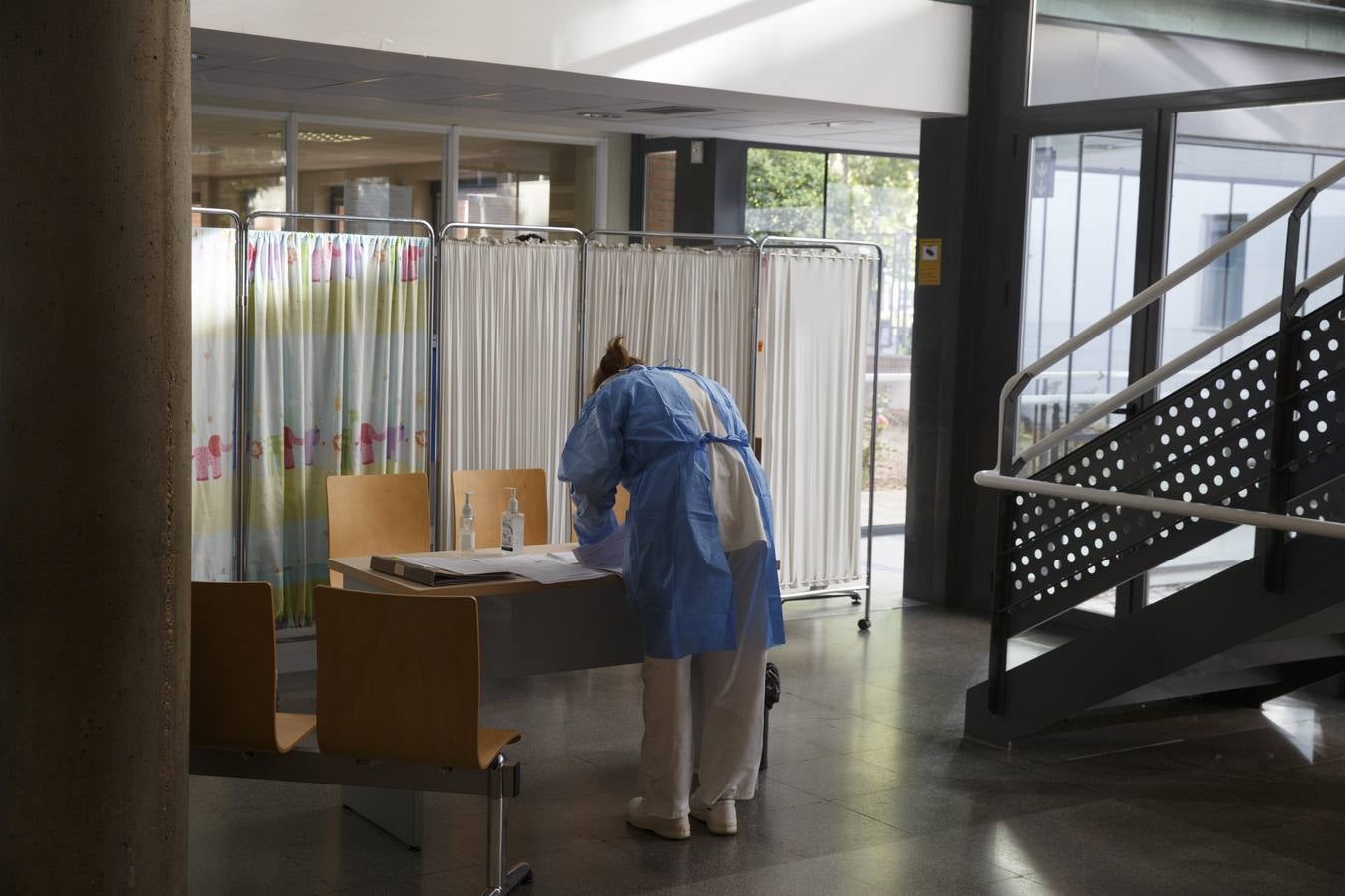 Fotos: Toma de muestras de la covid-19 en el Centro de salud Huerta del Rey de Valladolid