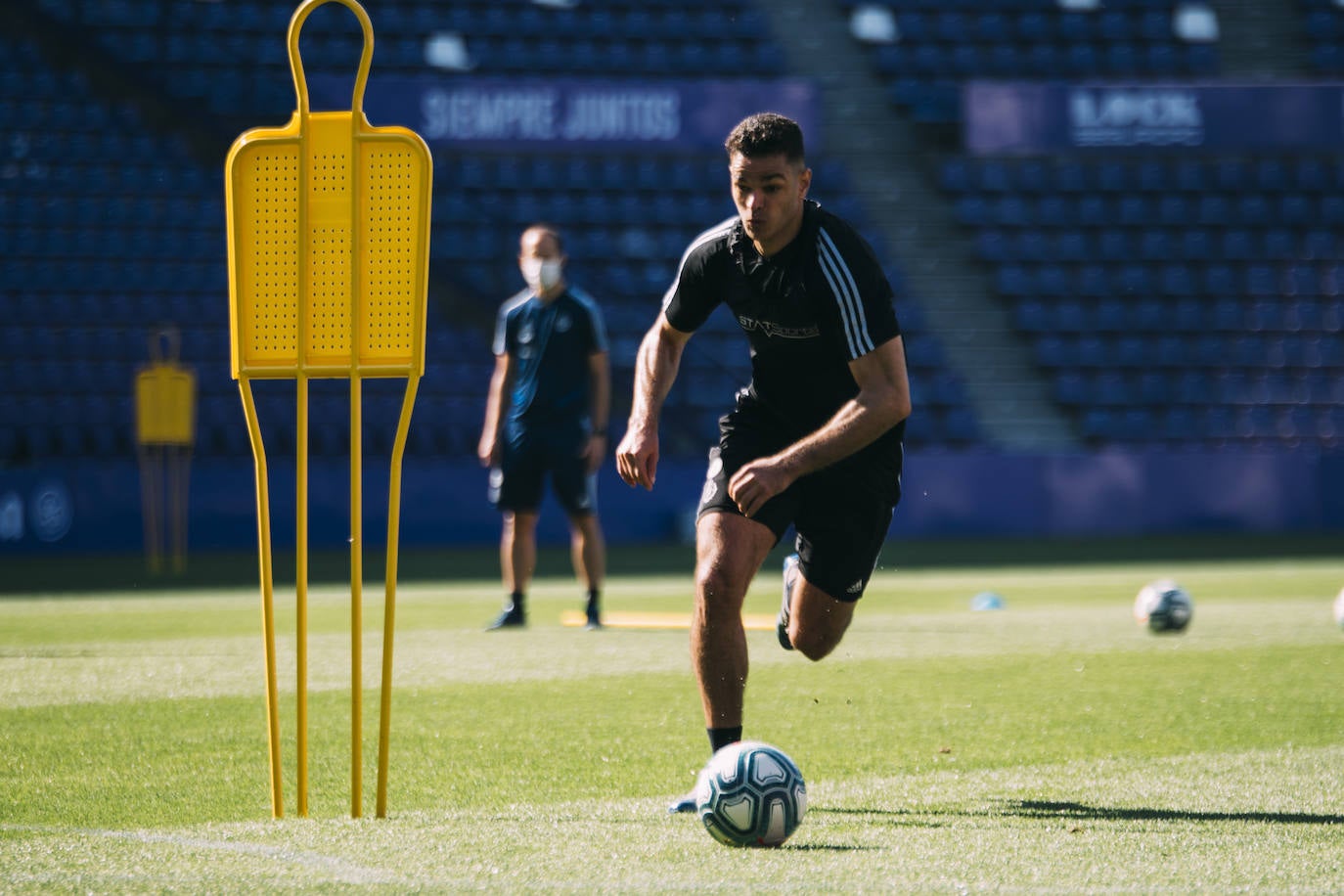 Fotos: El presidente del Real Valladolid, Ronaldo Nazario, acude al entrenamiento en el Zorrilla