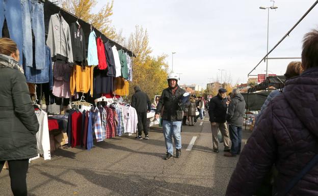 Los vendedores del mercadillo de Palencia capital no montarán sus puestos hasta entrar en la fase 2