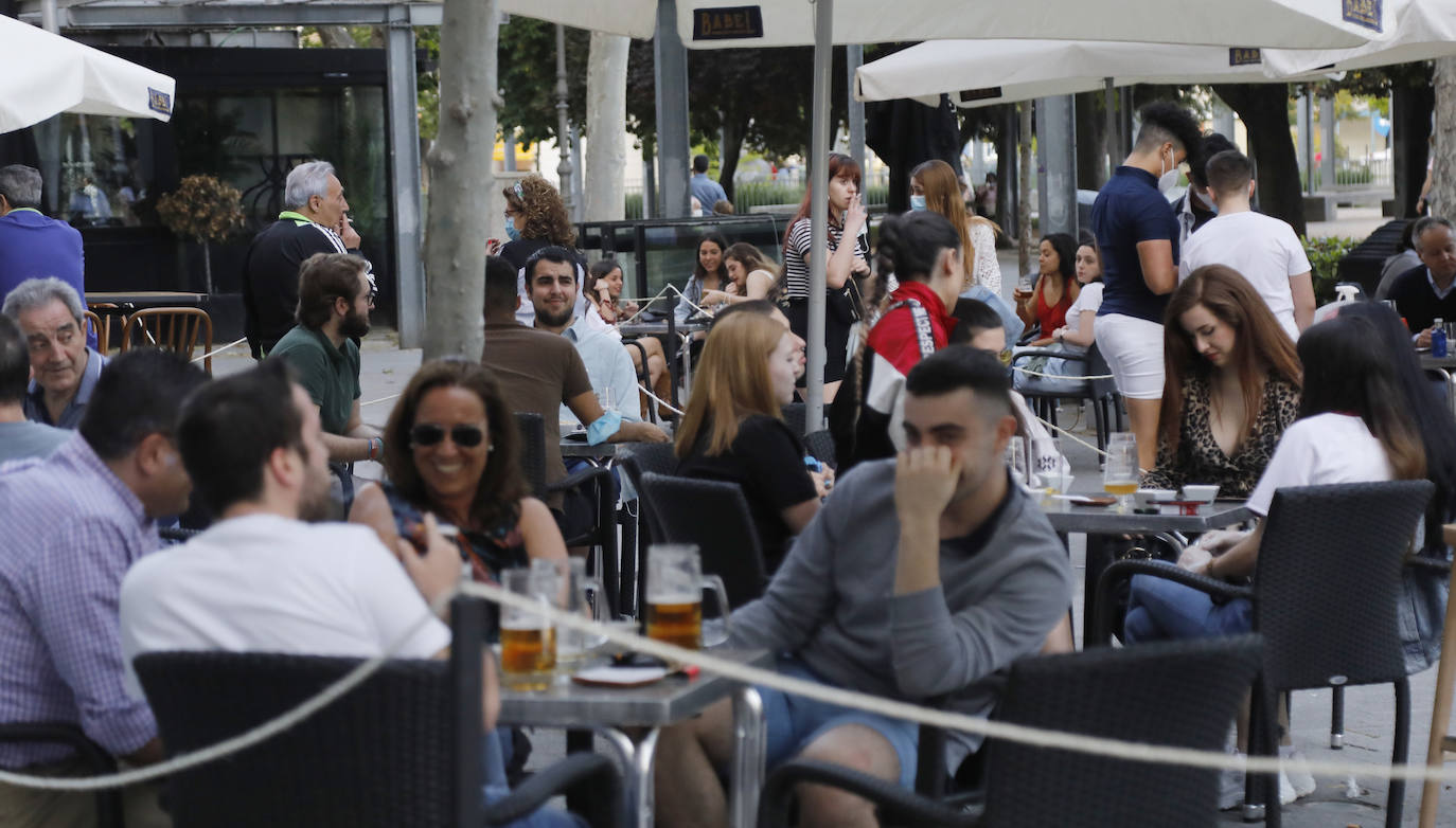 El parque del Salón de Palencia vuelve a llenarse por las tardes. 