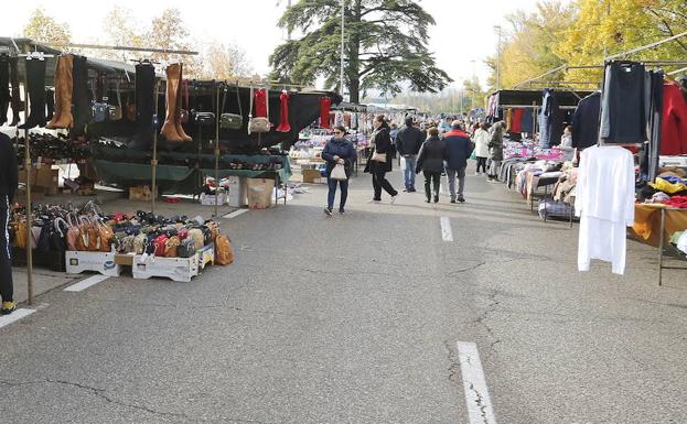 «Nuestra situación está abocada al desastre y esperamos que ningún compañero se descuelgue y tenga que dejar la venta ambulante»