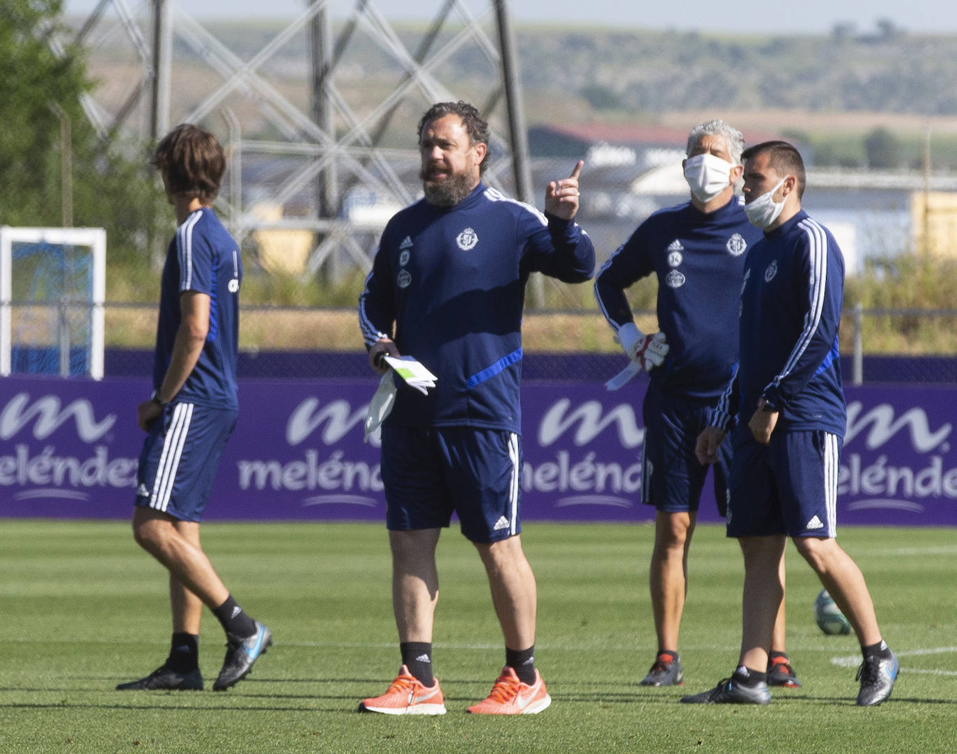 La plantilla de Sergio González se ha ejercitado esta mañana en las instalaciones del Pucela. 