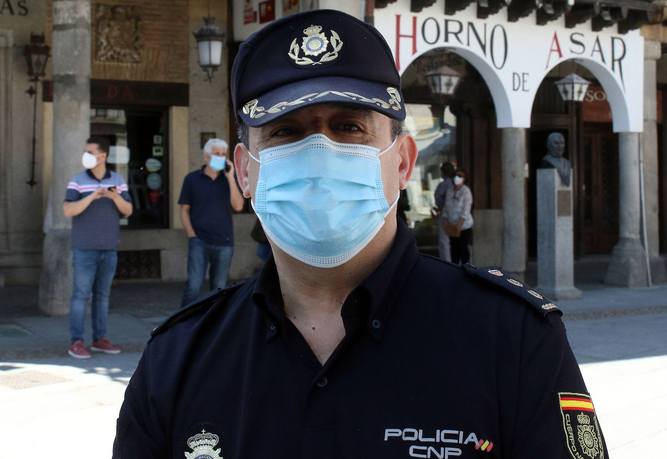 Fotos: Luto en Segovia por las víctimas del coronavirus