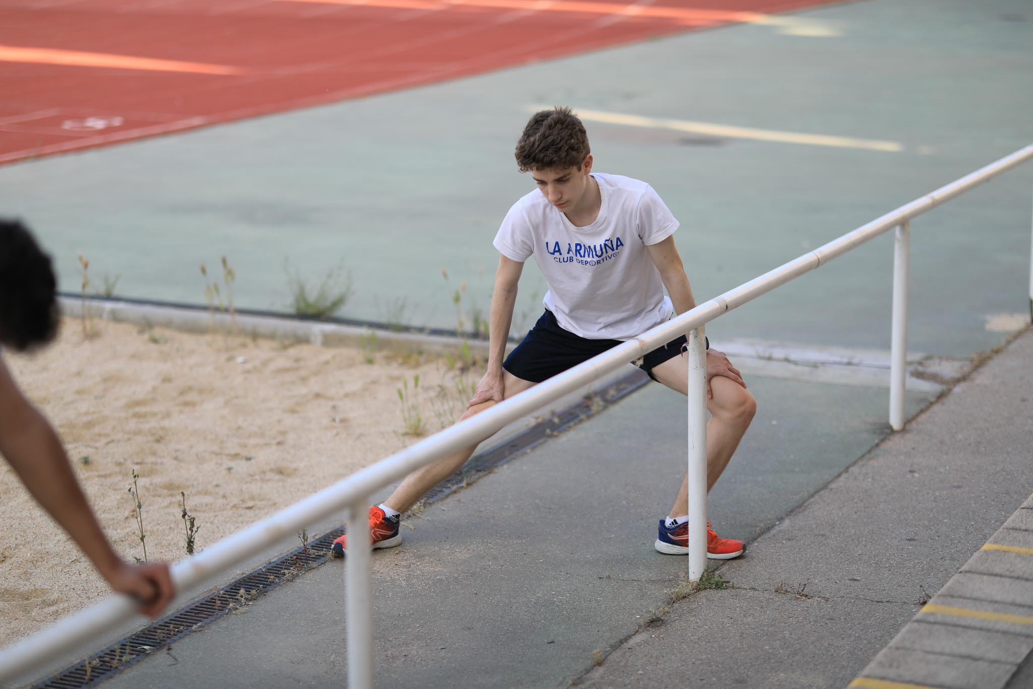 Fotos: Las Pistas de Atletismo del Helmántico se abren para los atletas