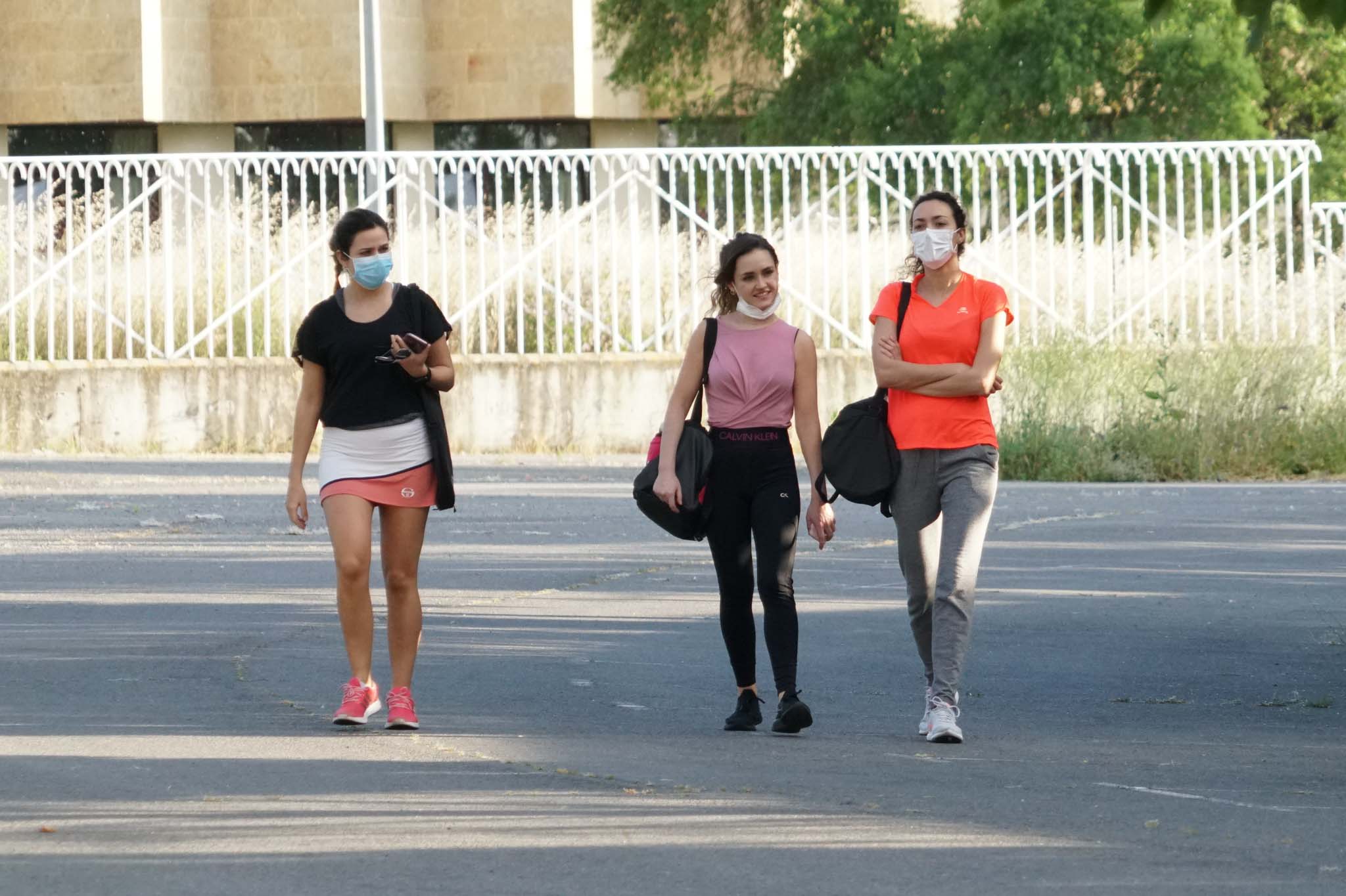 Fotos: Las Pistas de Atletismo del Helmántico se abren para los atletas