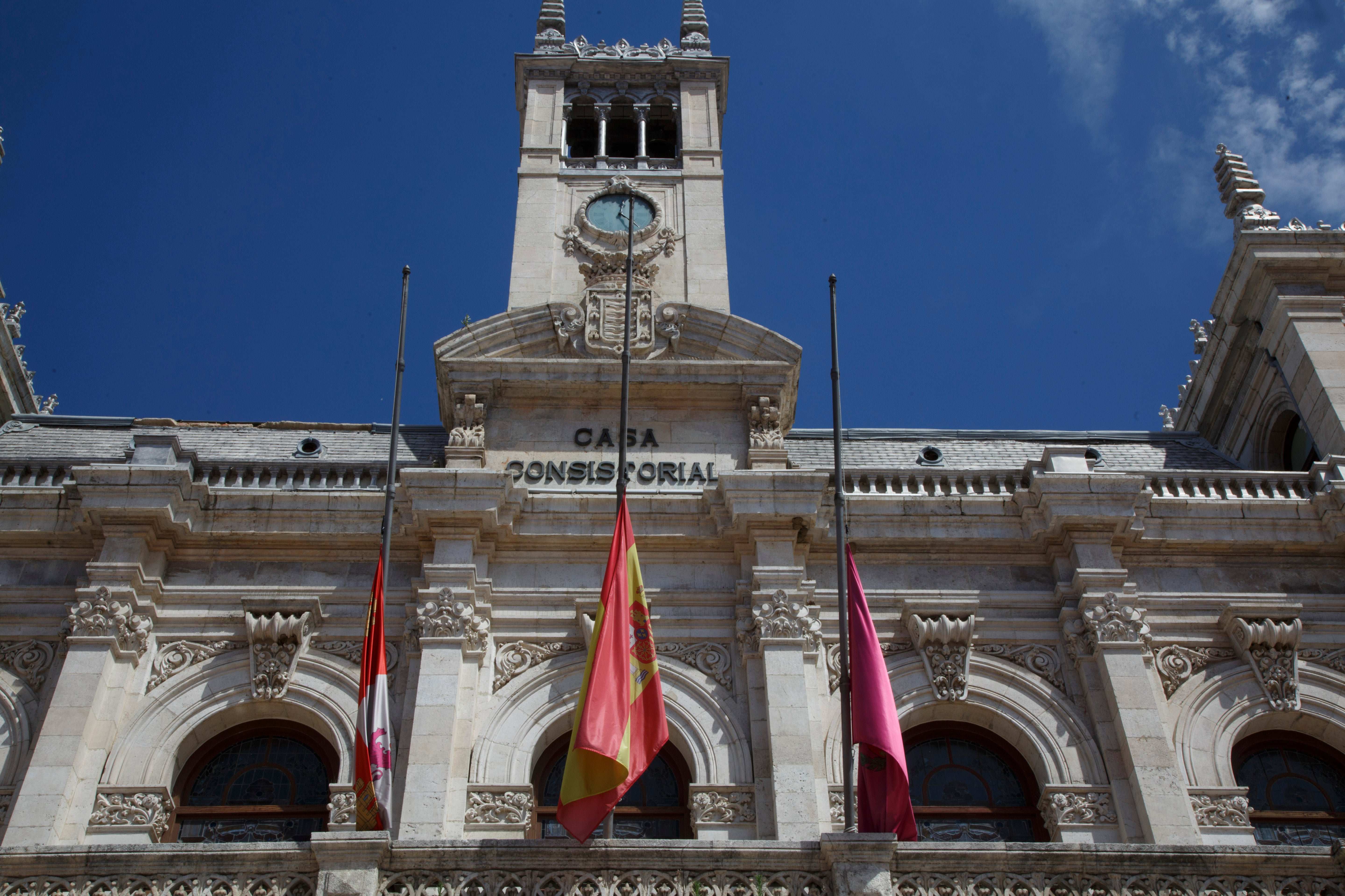 Las banderas ondearán a media asta durante diez días y en julio habrá un homenaje organizado por el Ayuntamiento