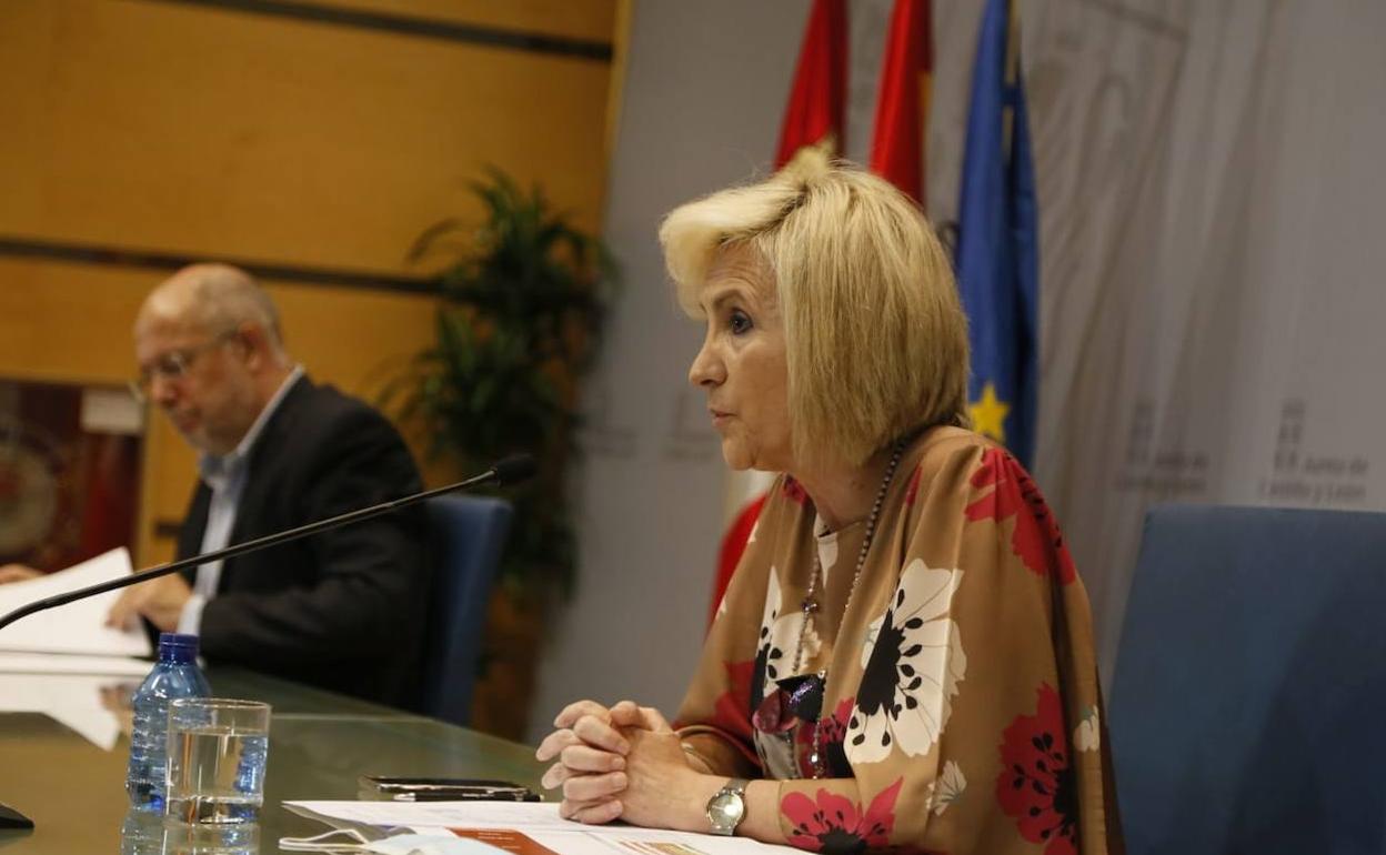 Francisco Igea y Verónica Casado, dutrante la rueda de prensa.