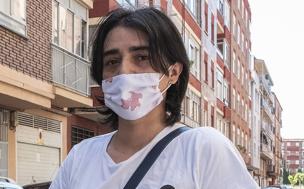 «La gente está pensando en irse de vacaciones y yo me conformo con llegar a fin de mes»