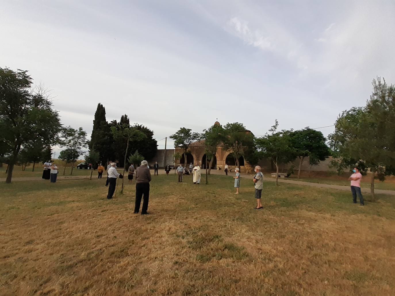 Fotos: Villafrechós celebra la bendición de los campos