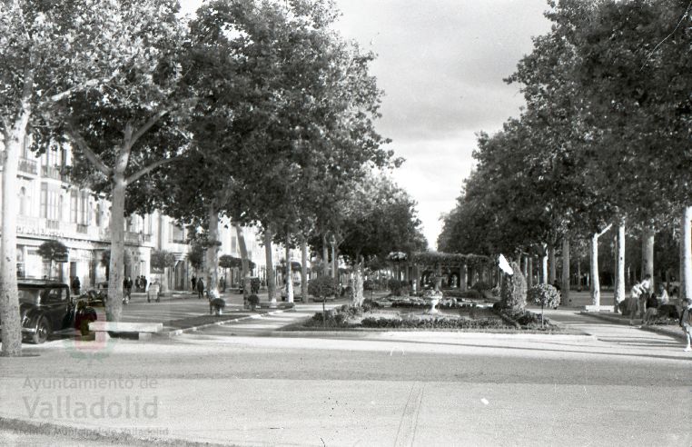 Fotos: Estampas del Valladolid antiguo (XLI): el Campo Grande en 1956