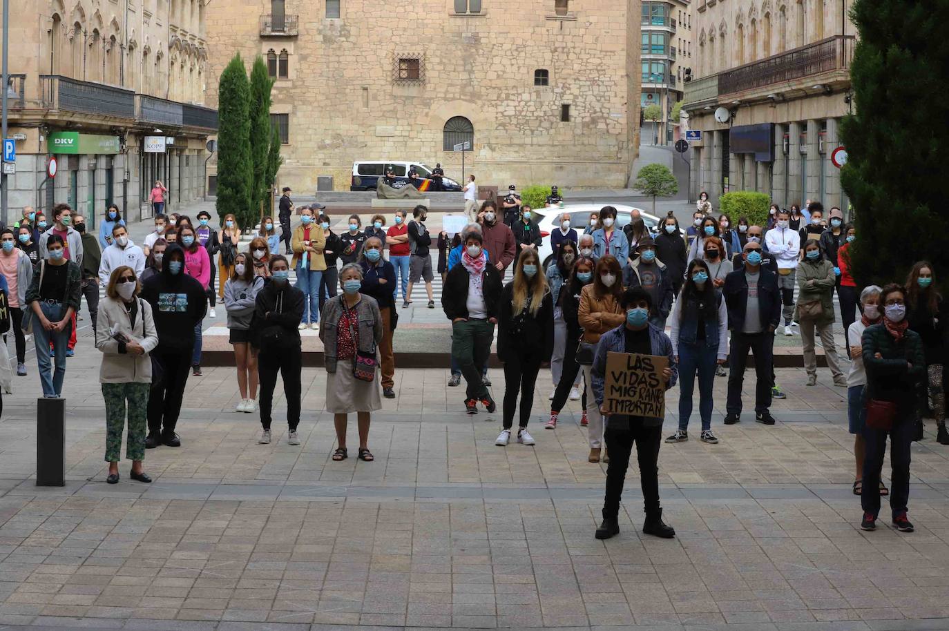 Fotos: Manifestación contra el racismo en Salamanca