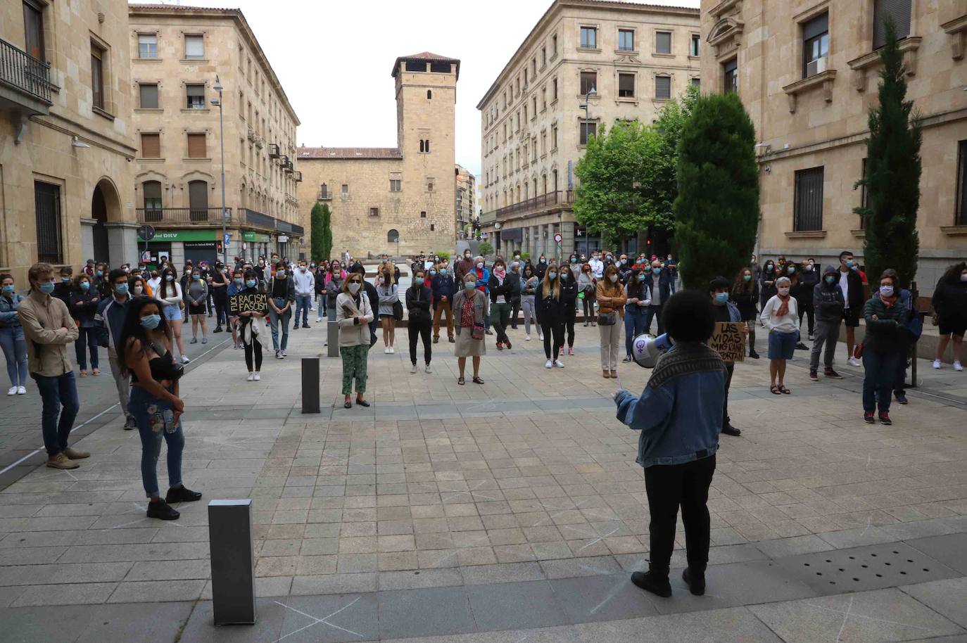 Fotos: Manifestación contra el racismo en Salamanca