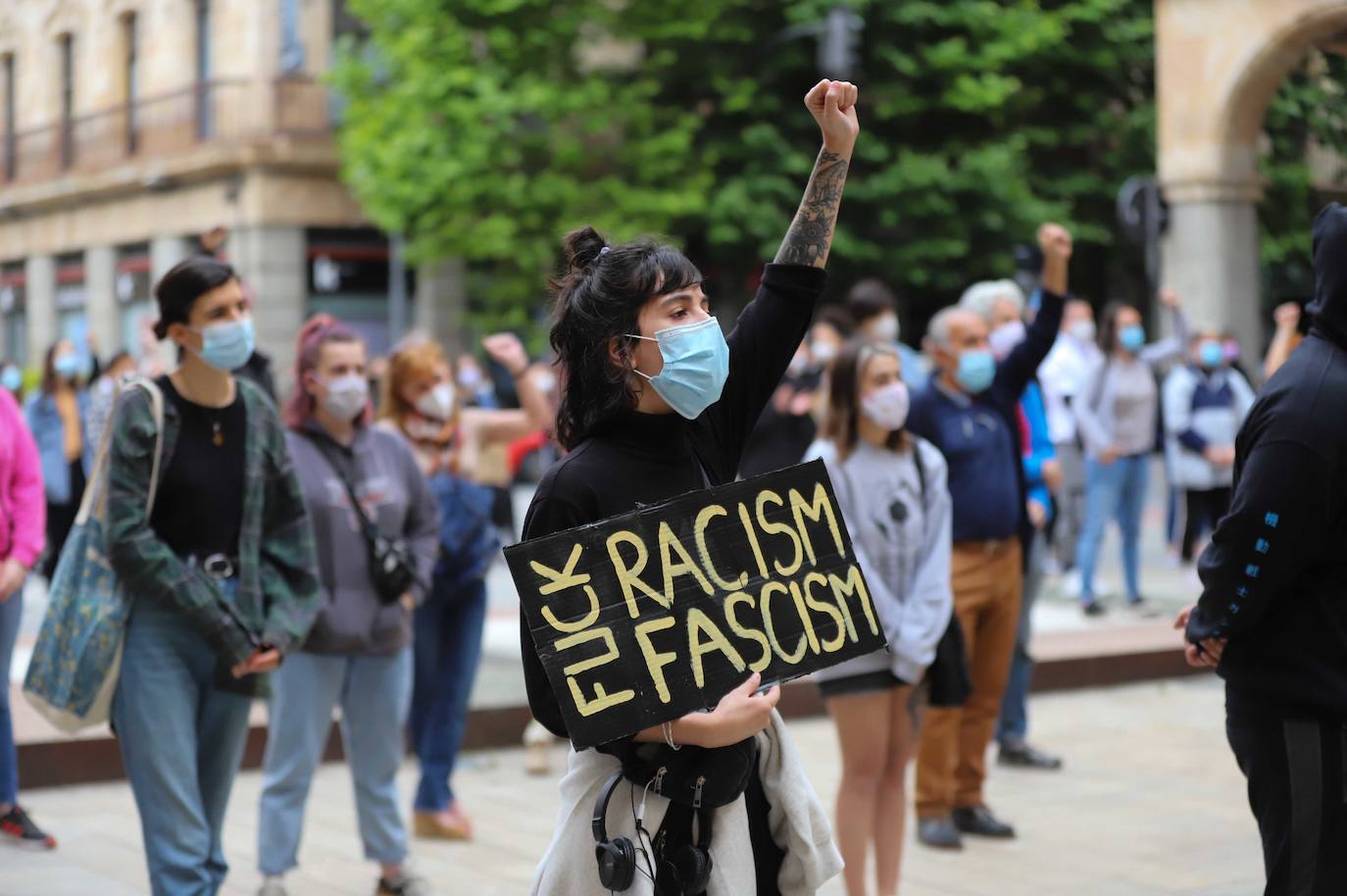 Fotos: Manifestación contra el racismo en Salamanca