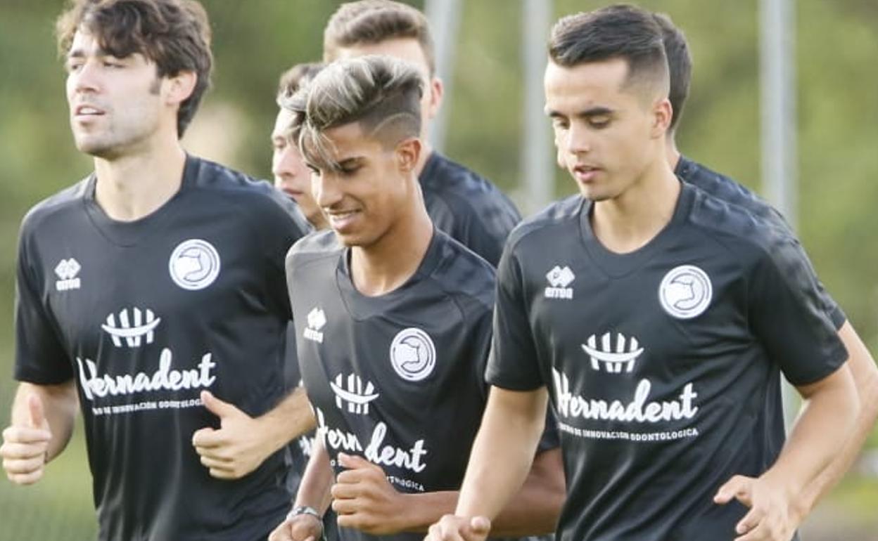 Motos, en el centro, en un entrenamiento. 