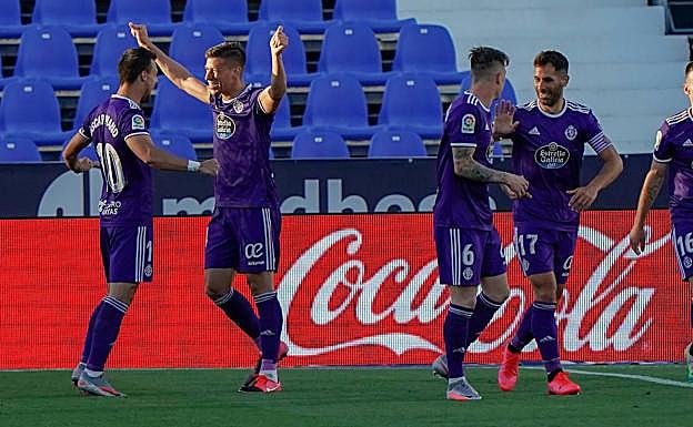 El Real Valladolid empieza a lo grande y suma tres puntos que le dejan a un paso de la permanencia 