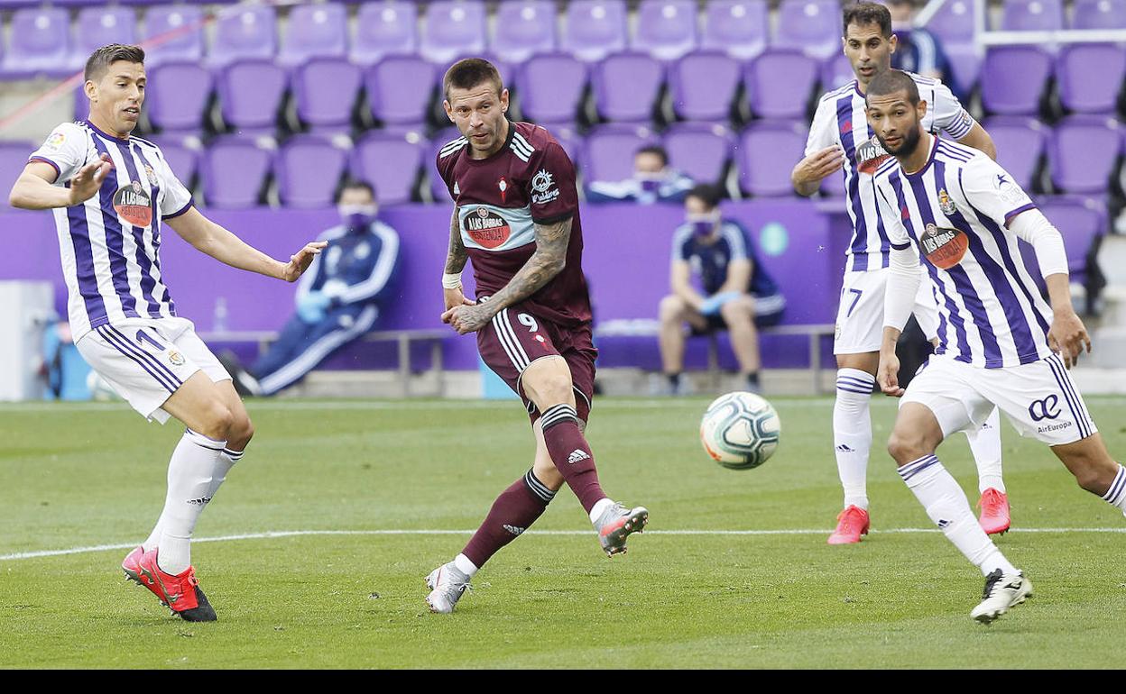 Jordi Masip le da al Real Valladolid un punto que le aleja aún más del descenso