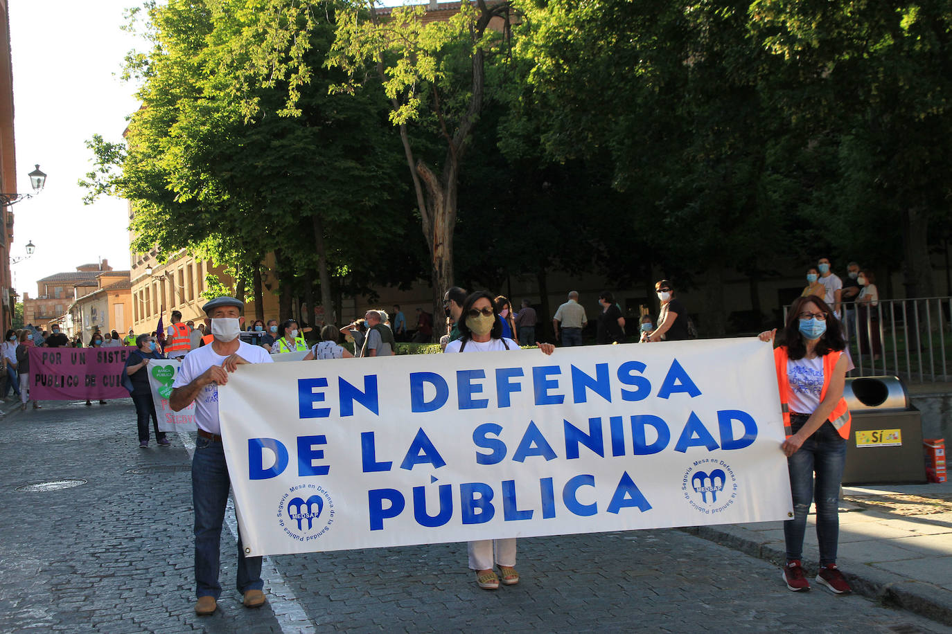 Fotos: Manifestación por la sanidad pública en Segovia