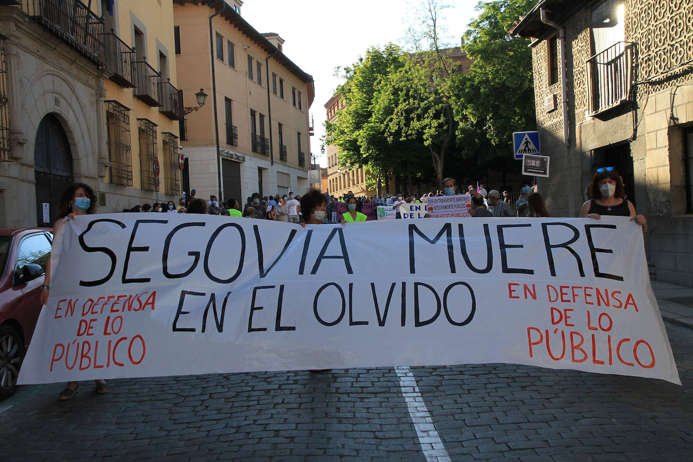 Fotos: Manifestación por la sanidad pública en Segovia