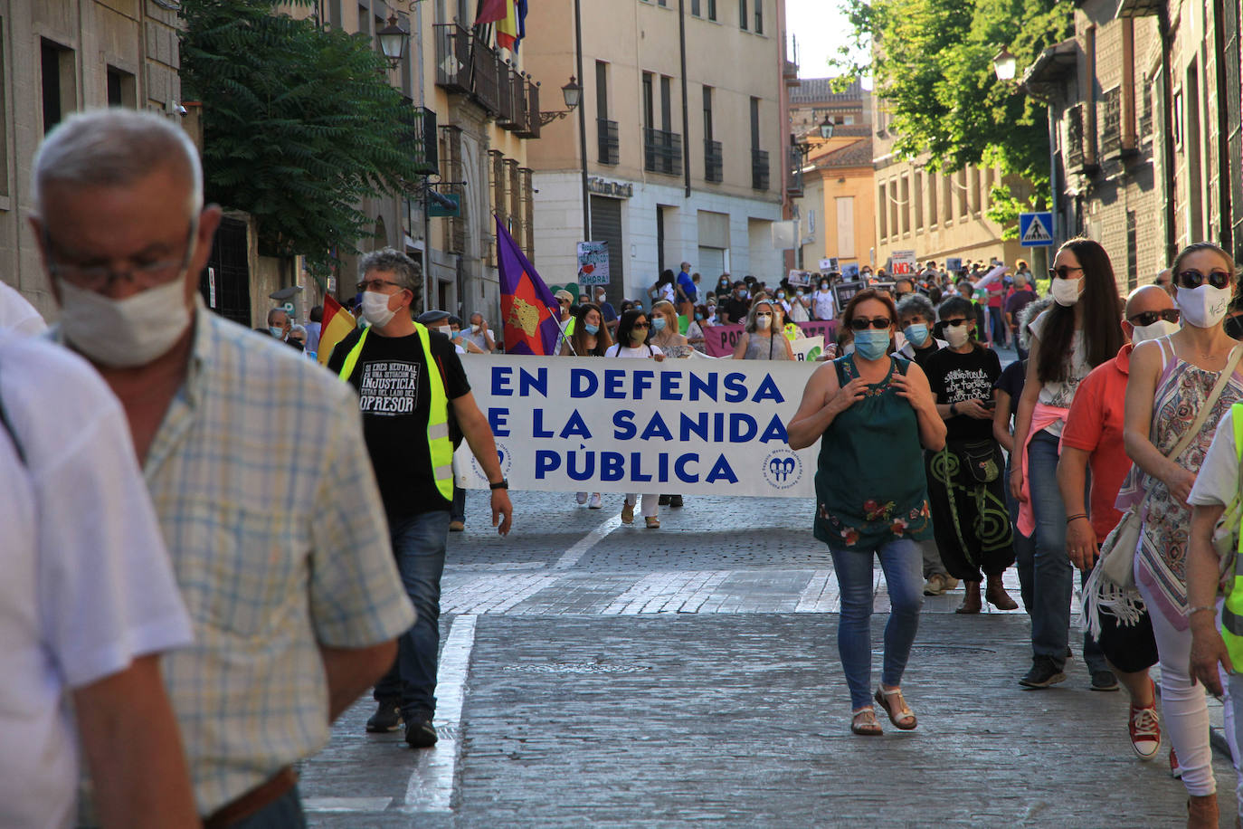 Fotos: Manifestación por la sanidad pública en Segovia