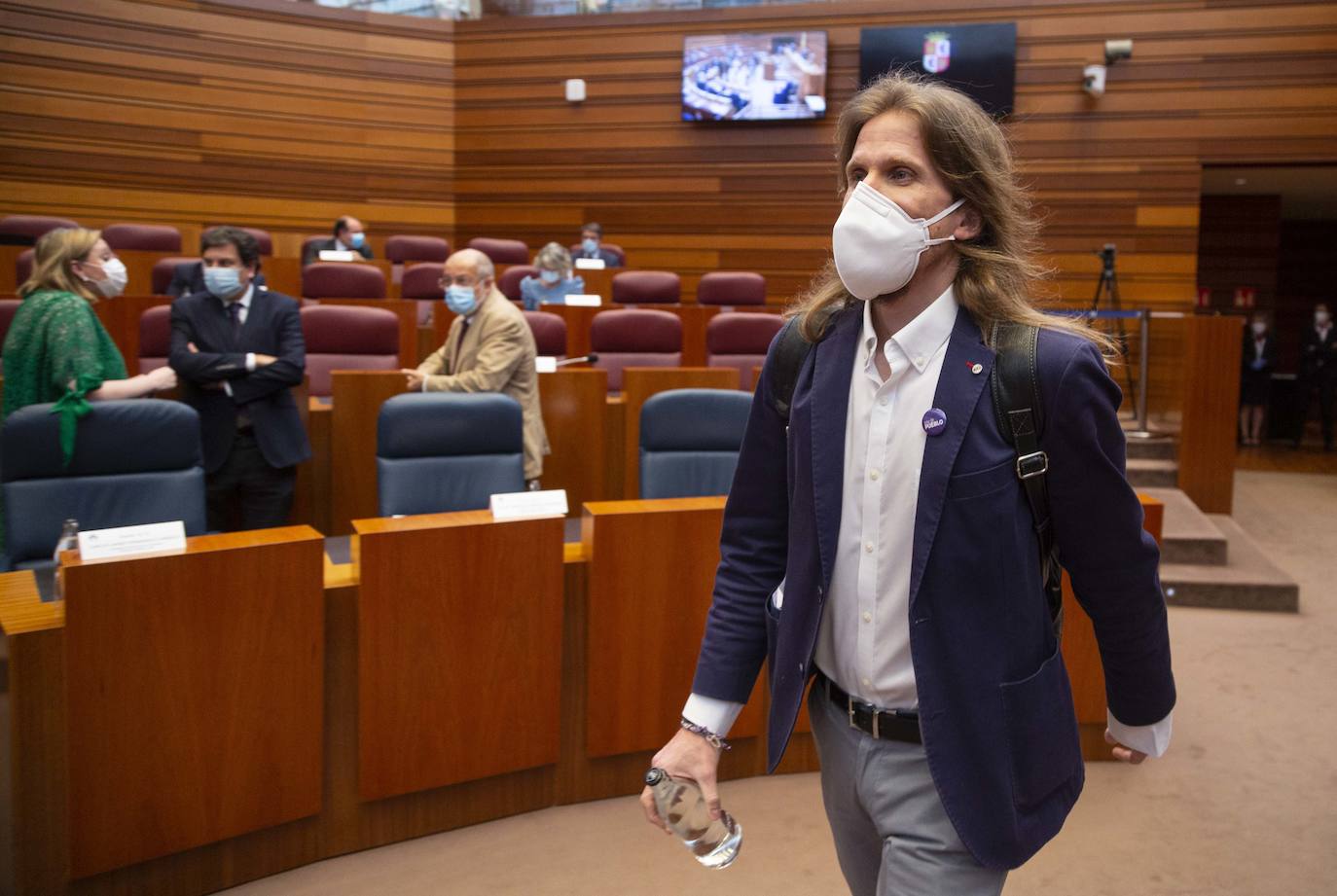 El presidente de la Junta de Castilla y León, Alfonso Fernández Mañueco, ha asegurado este martes que la Consejería de Empleo e Industria va a ampliar las ayudas complementarias a los trabajadores afectados por los ERTE del coronavirus