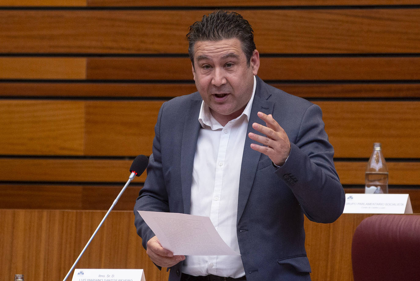 El presidente de la Junta de Castilla y León, Alfonso Fernández Mañueco, ha asegurado este martes que la Consejería de Empleo e Industria va a ampliar las ayudas complementarias a los trabajadores afectados por los ERTE del coronavirus