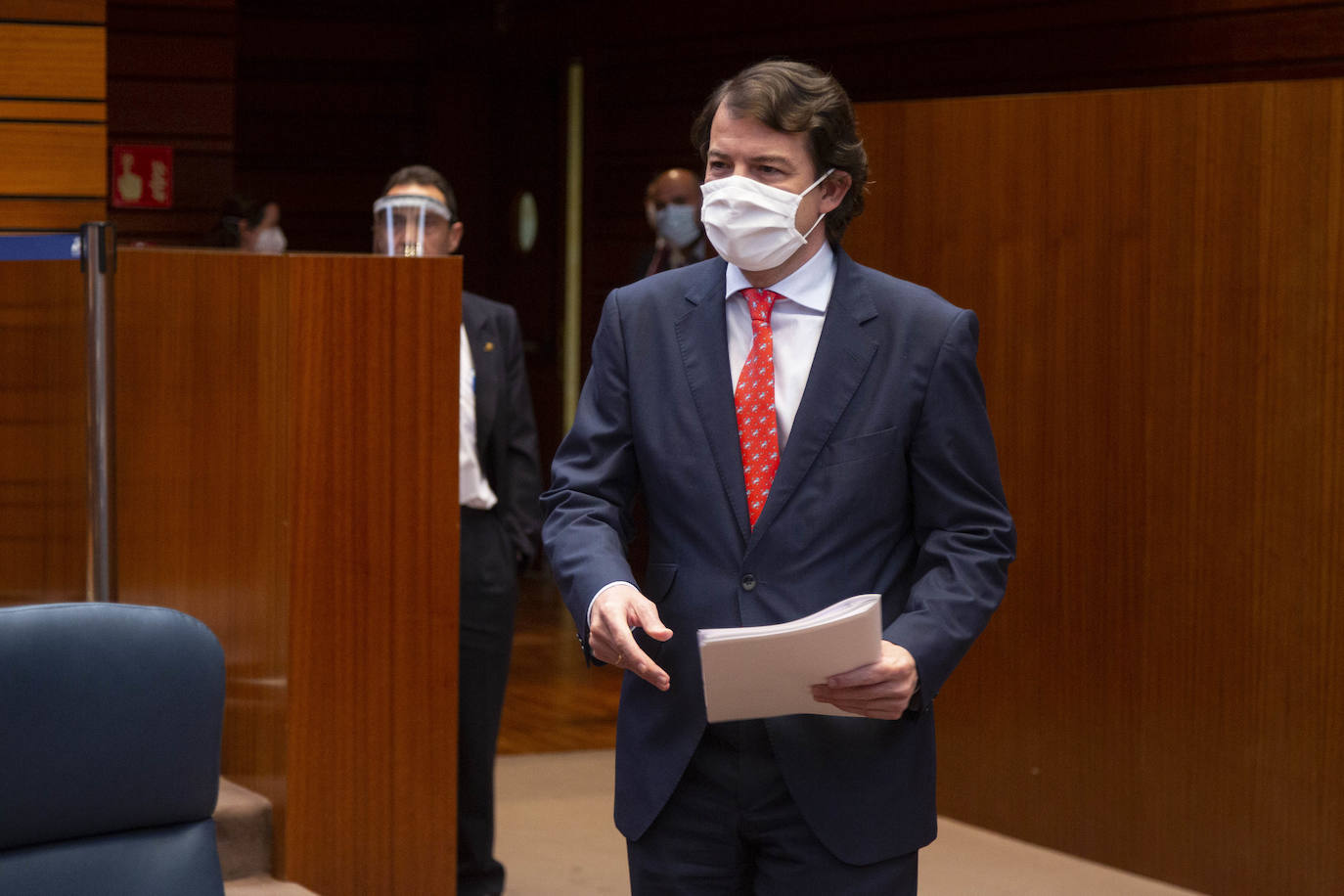 El presidente de la Junta de Castilla y León, Alfonso Fernández Mañueco, ha asegurado este martes que la Consejería de Empleo e Industria va a ampliar las ayudas complementarias a los trabajadores afectados por los ERTE del coronavirus