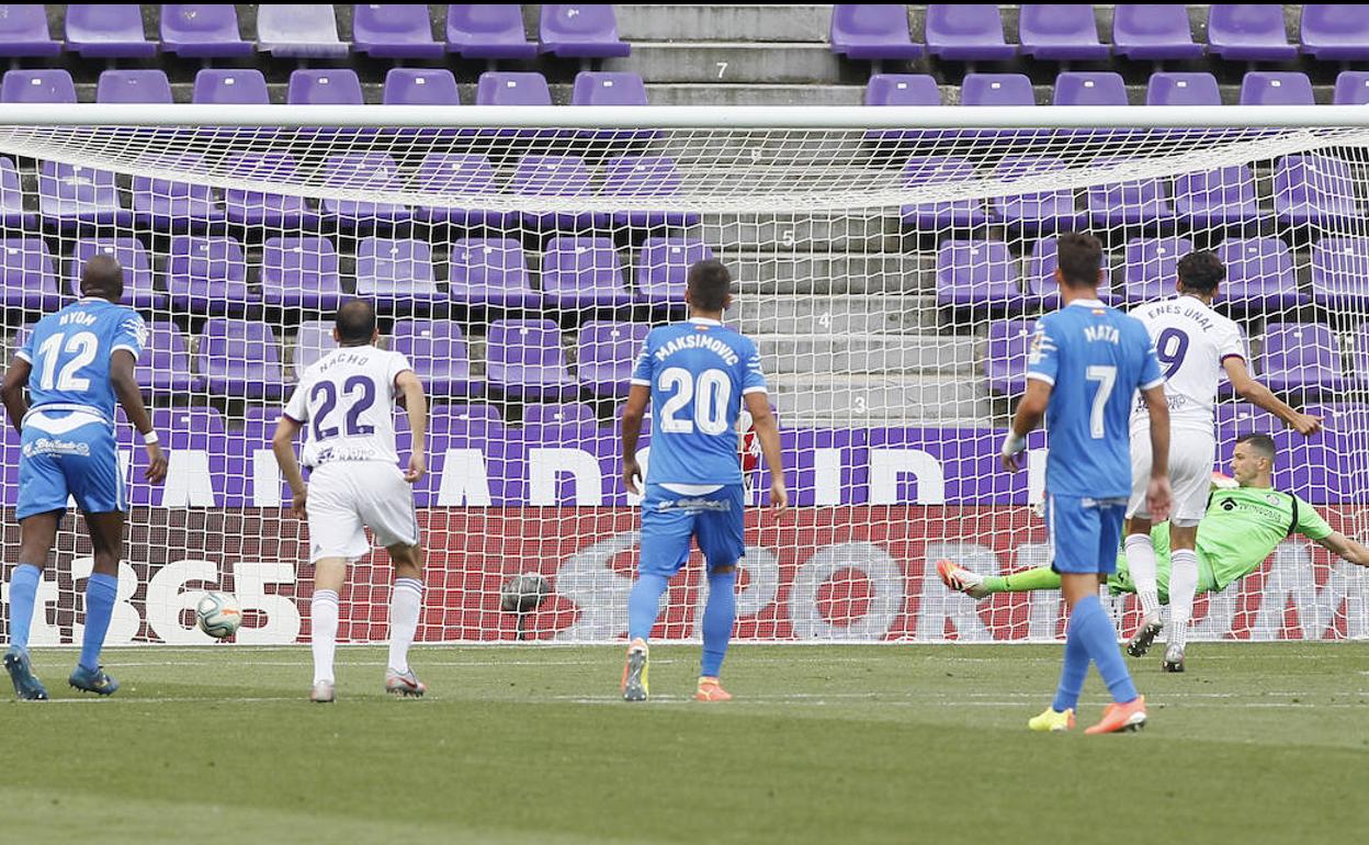 Un empate de penalti para impedir al Getafe crecerse y para mantenerse en el partido