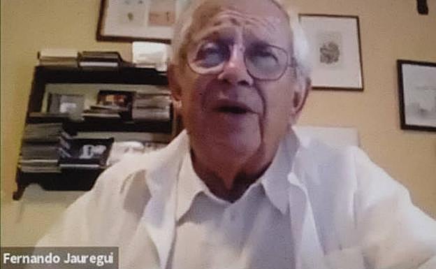 Fernando Jáuregui, durante su participación en el Aula de Cultura de El Norte de Castilla.