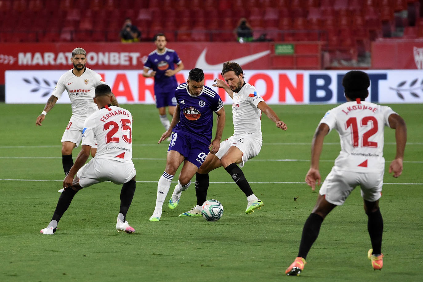 Olivas adelantó al Valladolid en la primera parte y Ocampos empató en un partido muy bien jugado por los blanquivioletas